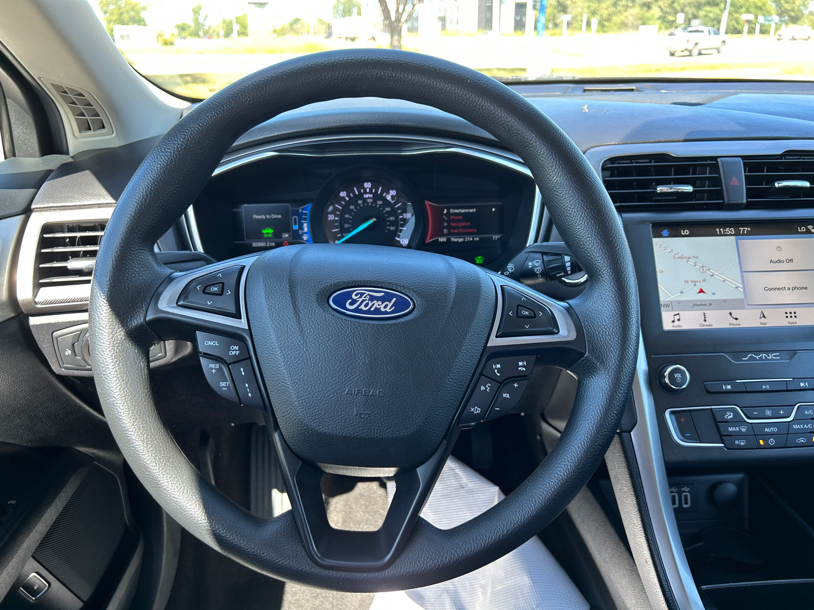 2019 Ford Fusion Hybrid SE 14