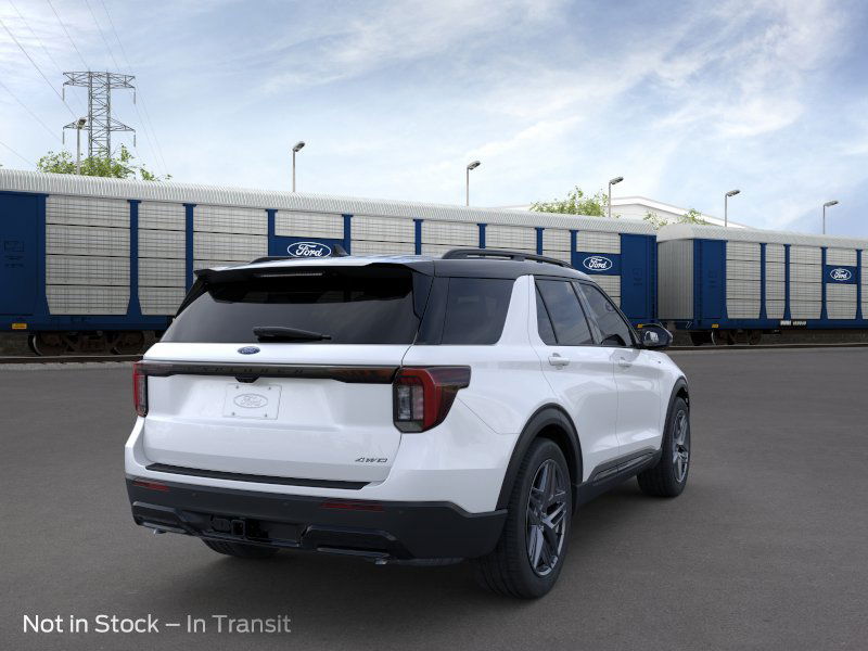 2025 Ford Explorer ST-Line 8