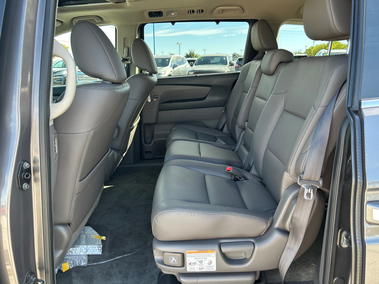 2016 Honda Odyssey EX-L 11