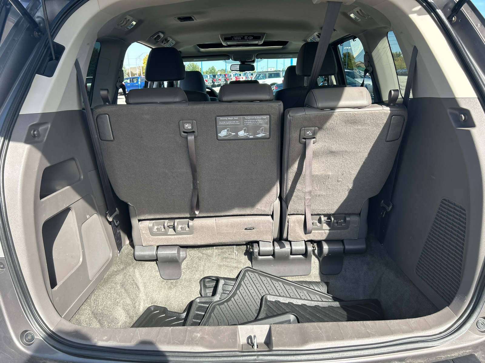 2016 Honda Odyssey EX-L 15