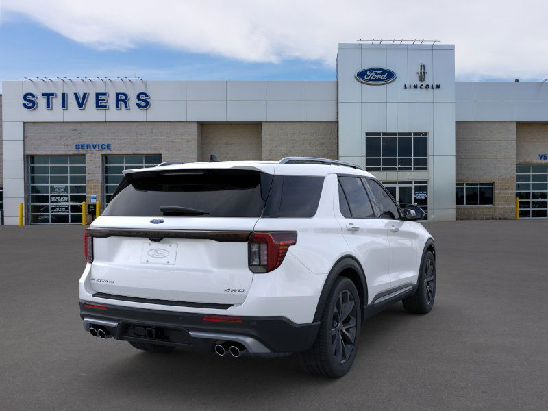 2025 Ford Explorer Platinum 8