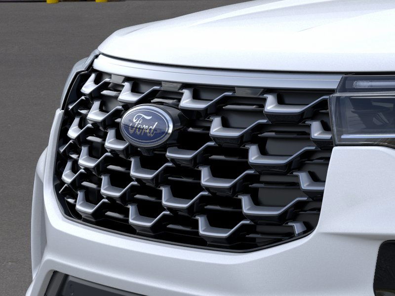 2025 Ford Explorer Platinum 17