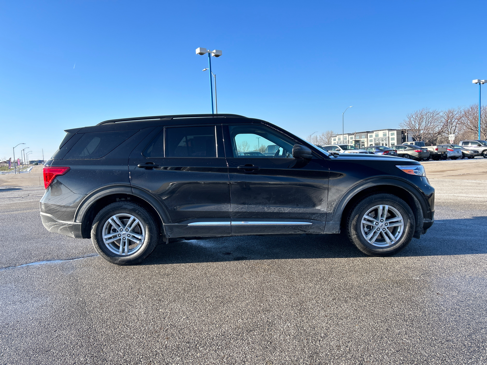 2021 Ford Explorer XLT 4