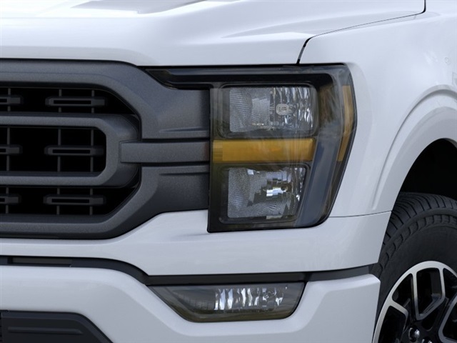 2023 Ford F-150 XLT 18