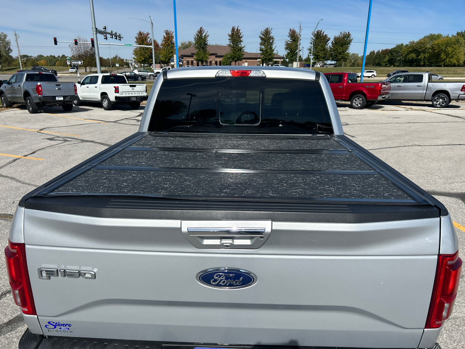 2015 Ford F-150 Lariat 11