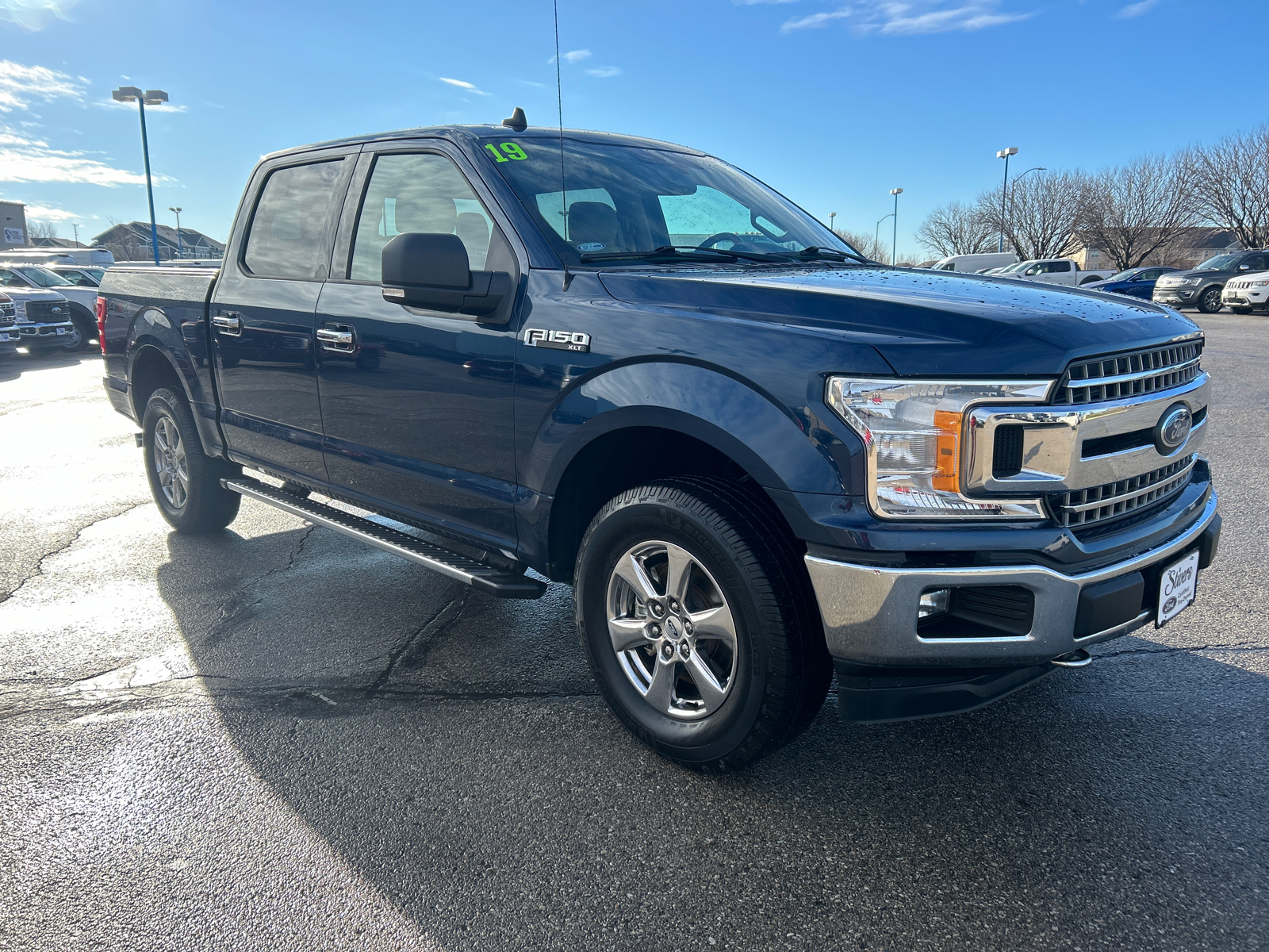 2019 Ford F-150 XLT 1