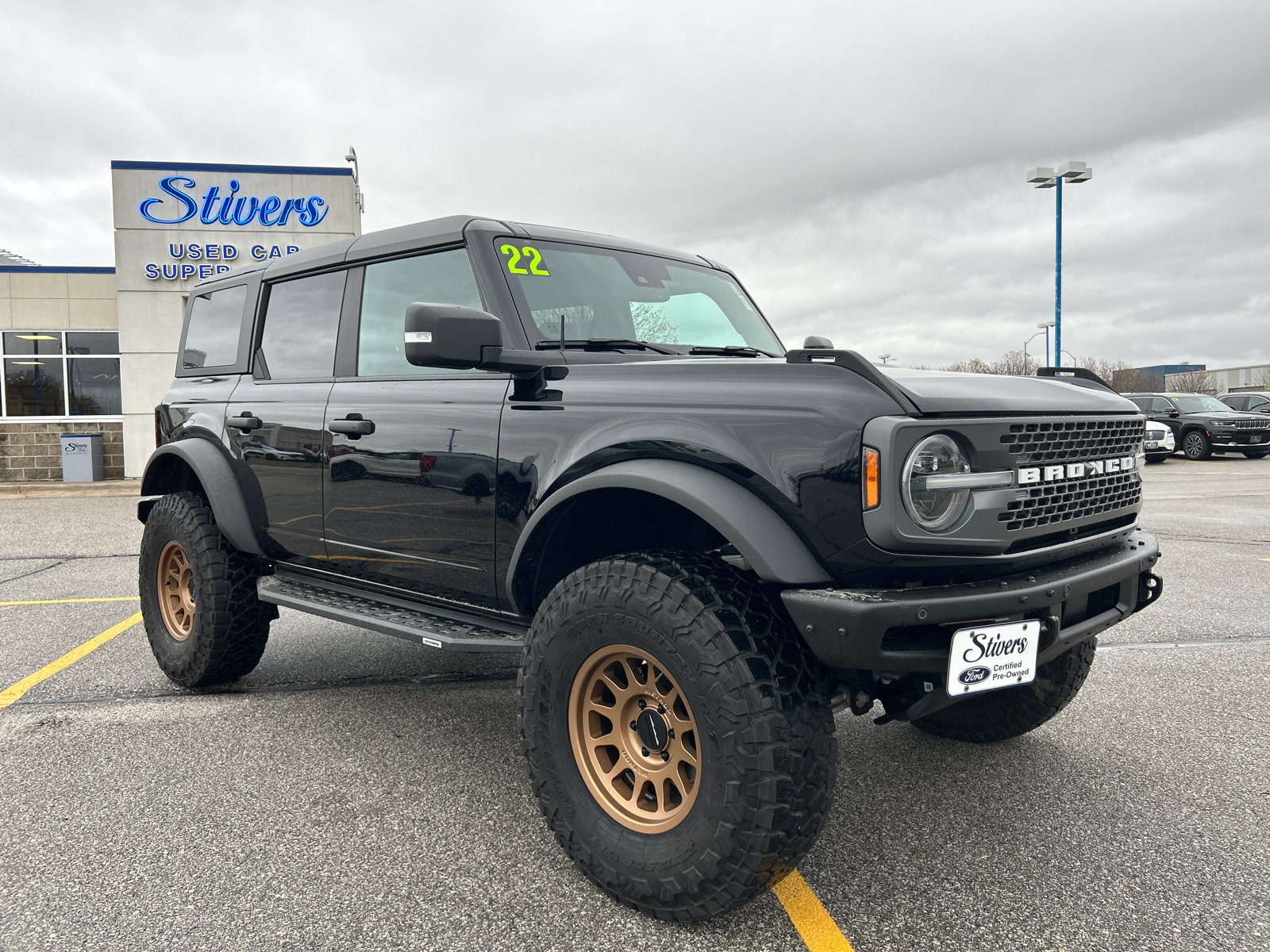 2022 Ford Bronco Badlands 1