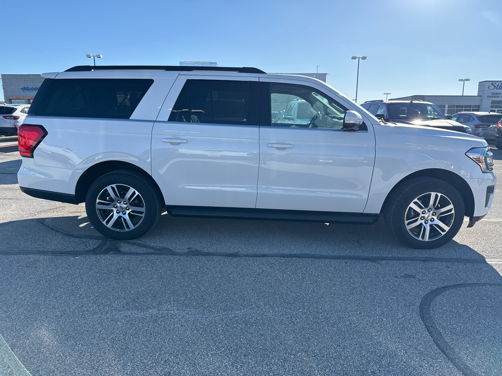 2024 Ford Expedition Max XLT 3