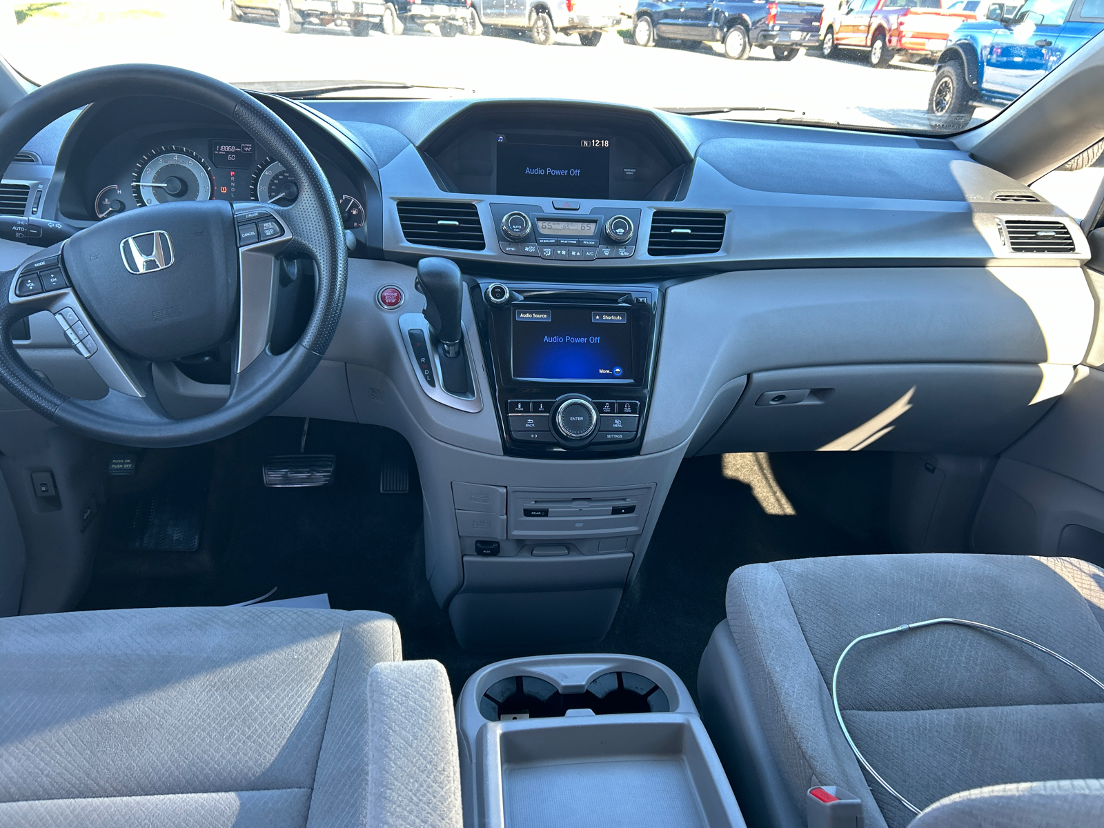 2016 Honda Odyssey SE 20