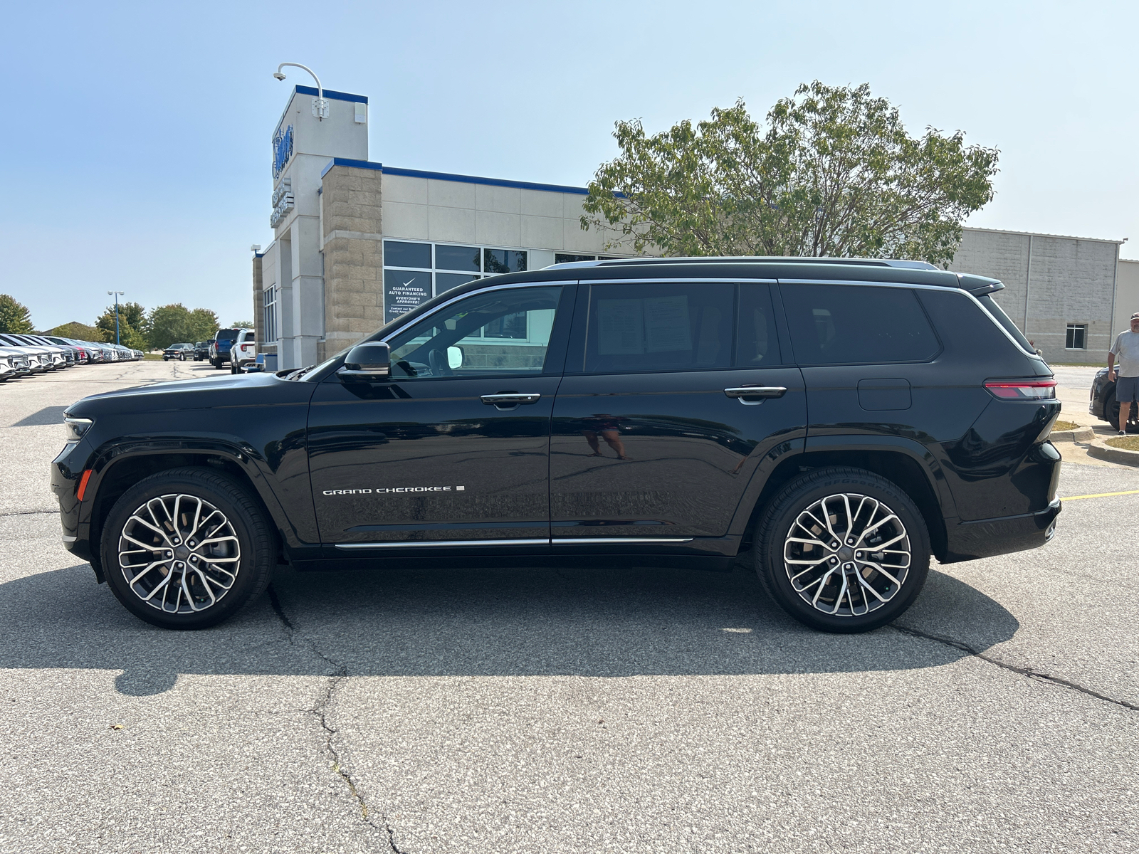 2023 Jeep Grand Cherokee L Summit 6