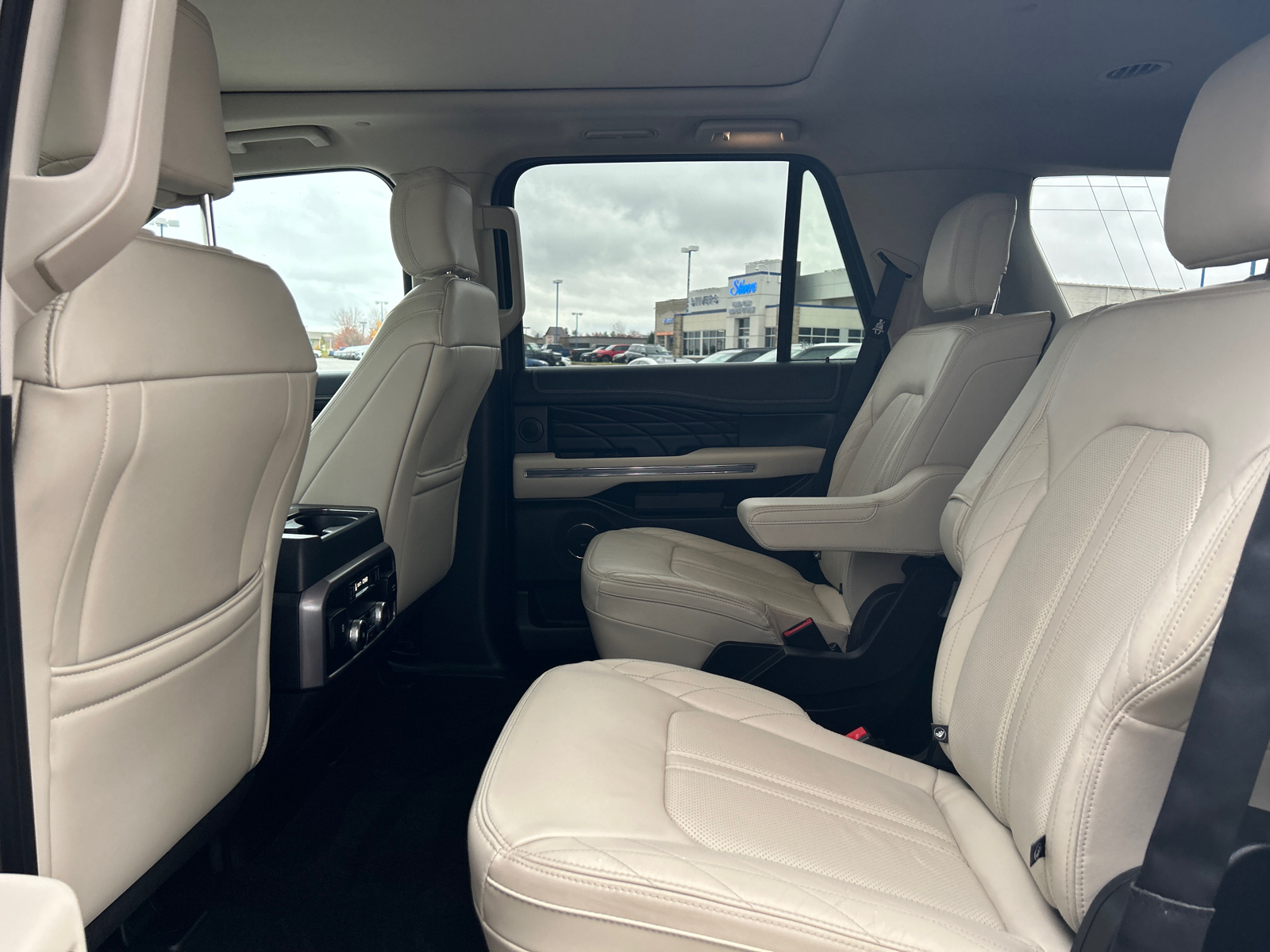 2019 Ford Expedition Platinum 11