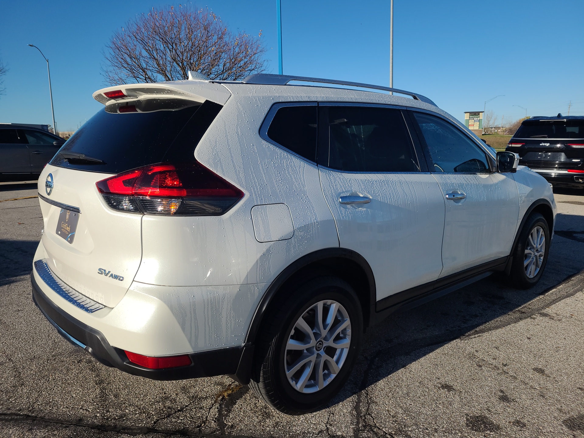 2018 Nissan Rogue SV 3