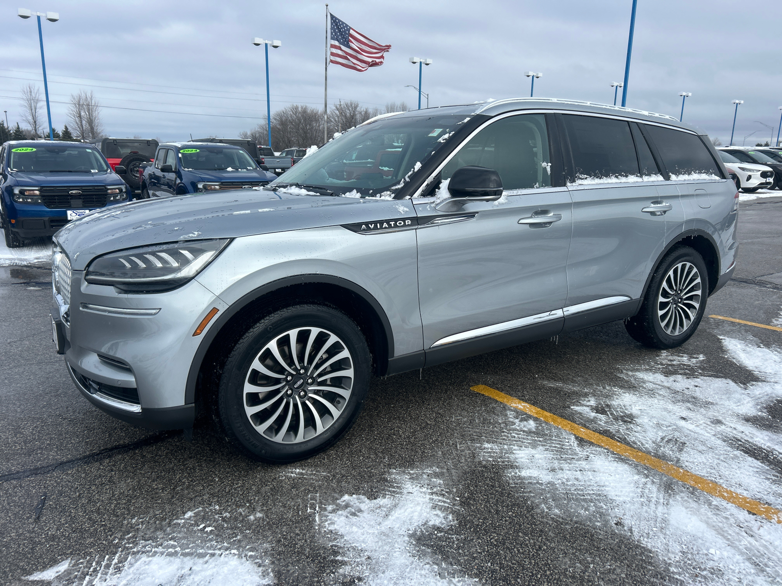 2023 Lincoln Aviator Reserve 8