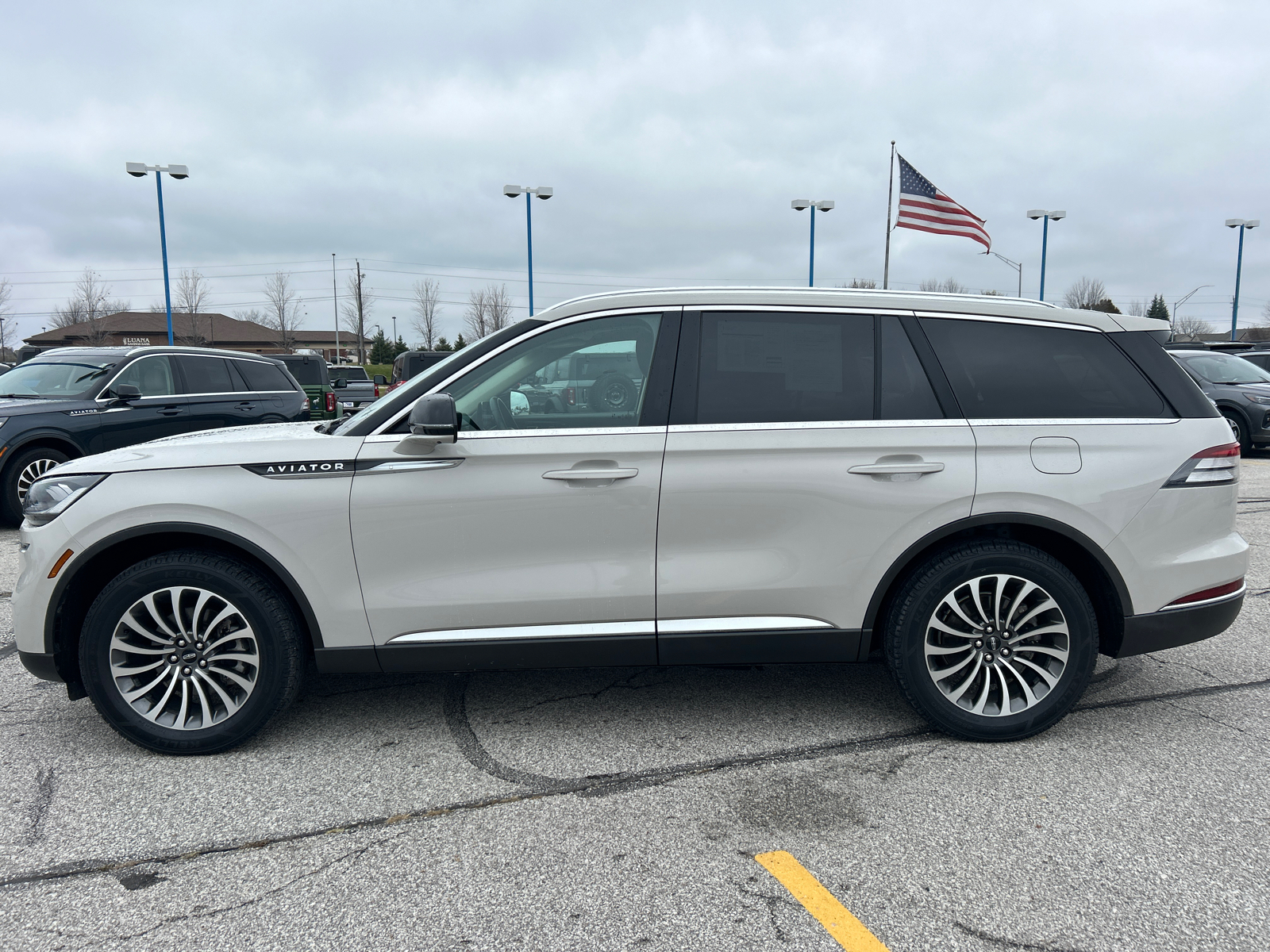 2022 Lincoln Aviator Reserve 6