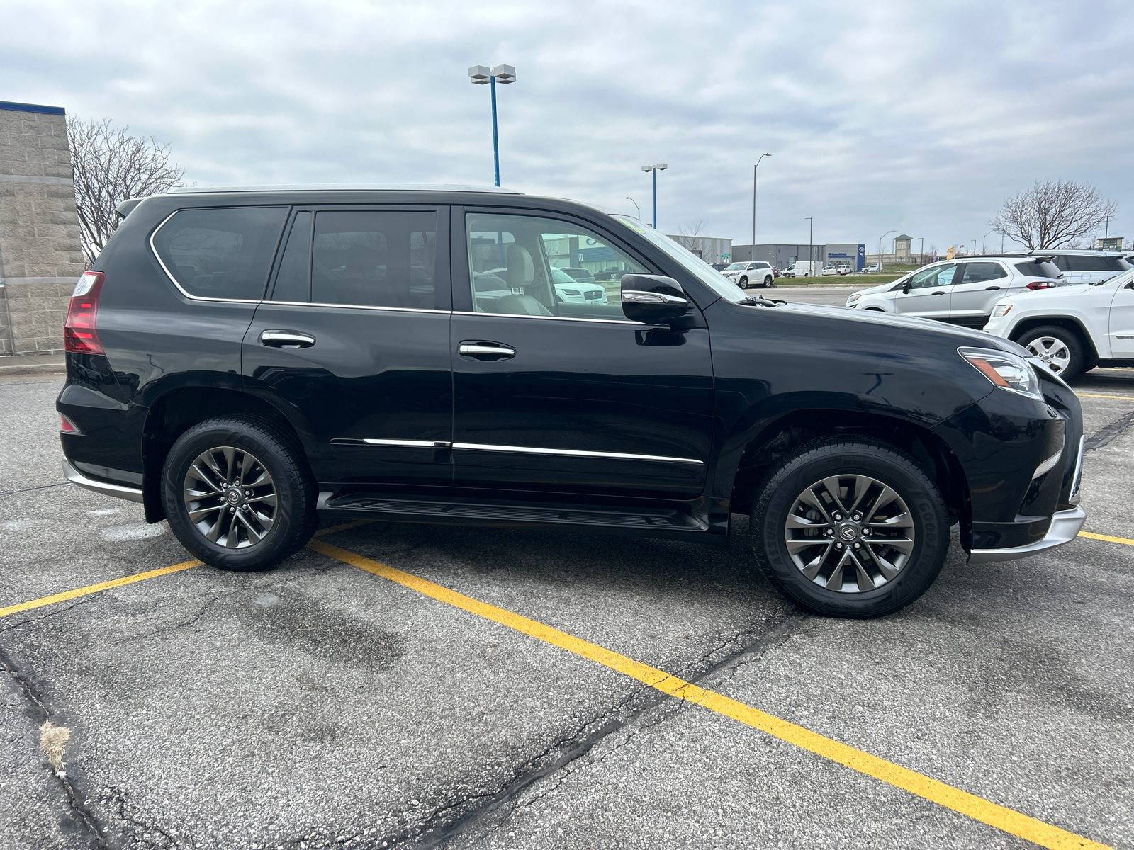 2018 Lexus GX 460 Luxury 2