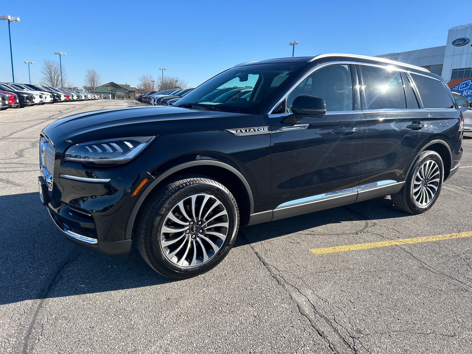 2022 Lincoln Aviator Standard 7