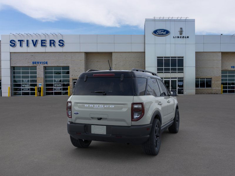 2024 Ford Bronco Sport Outer Banks 8