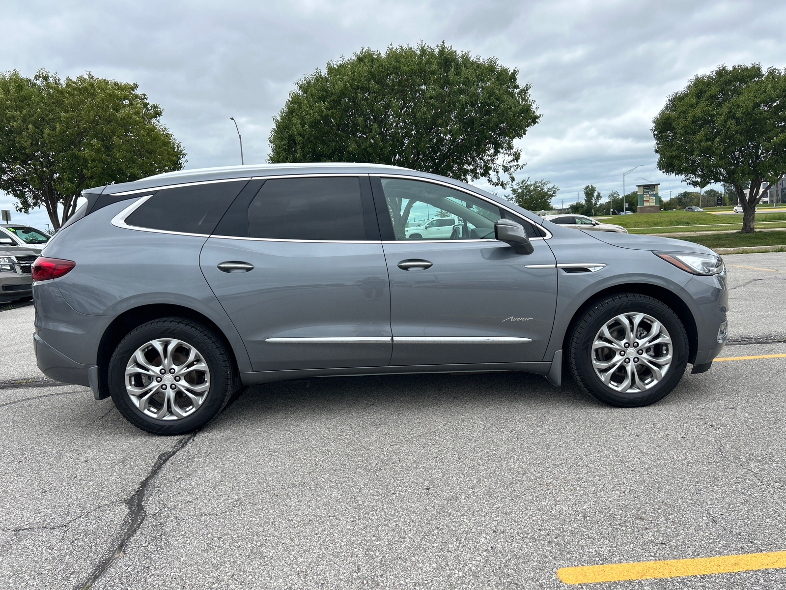 2021 Buick Enclave Avenir 2