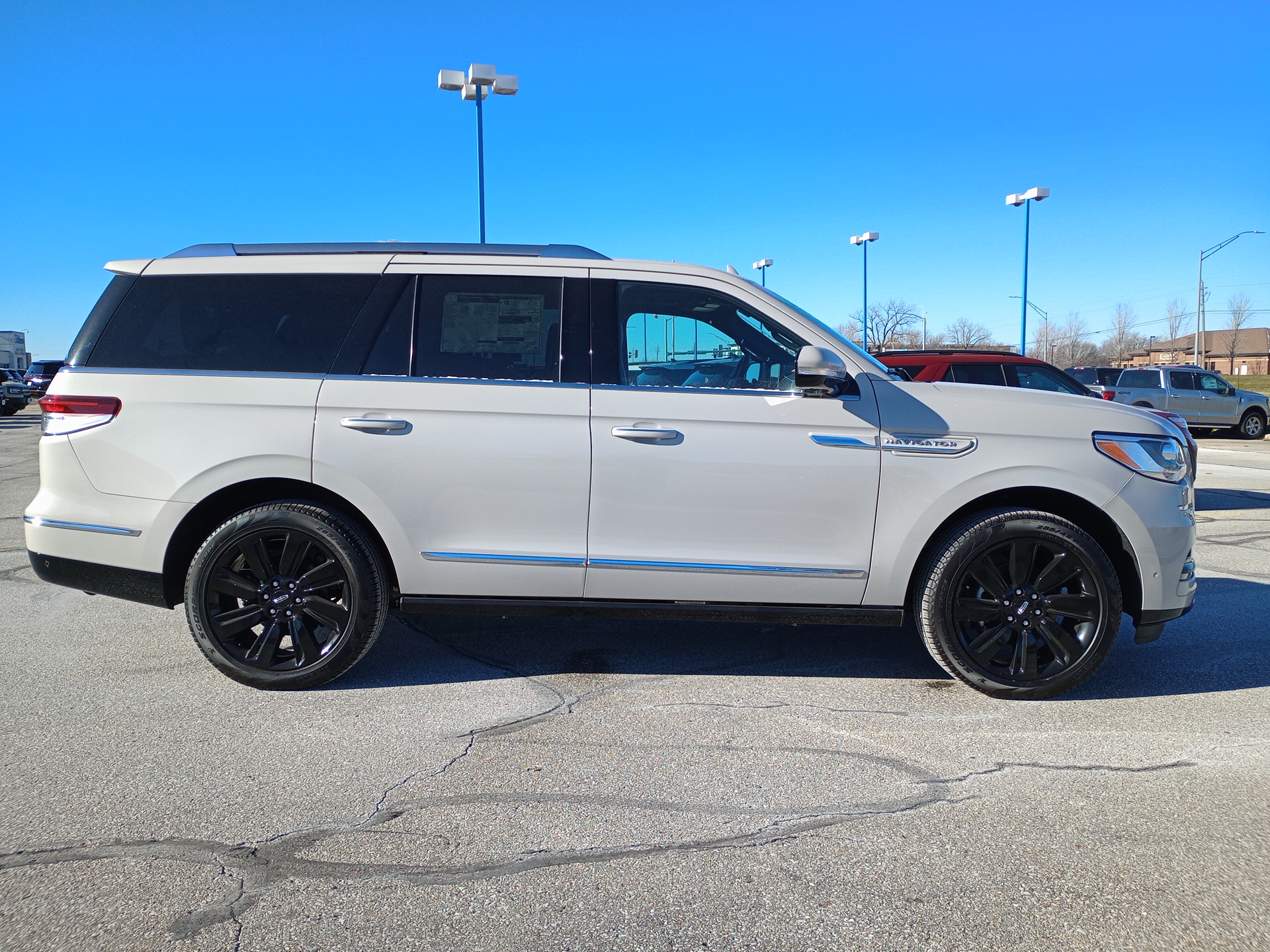 2024 Lincoln Navigator Reserve 3