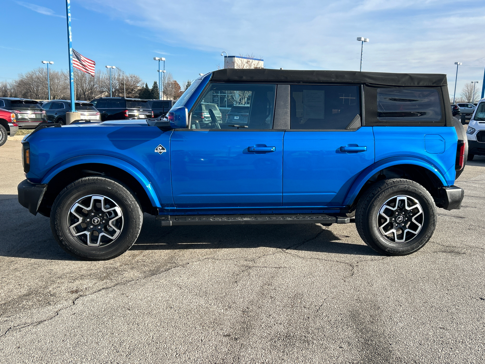 2022 Ford Bronco Outer Banks 6