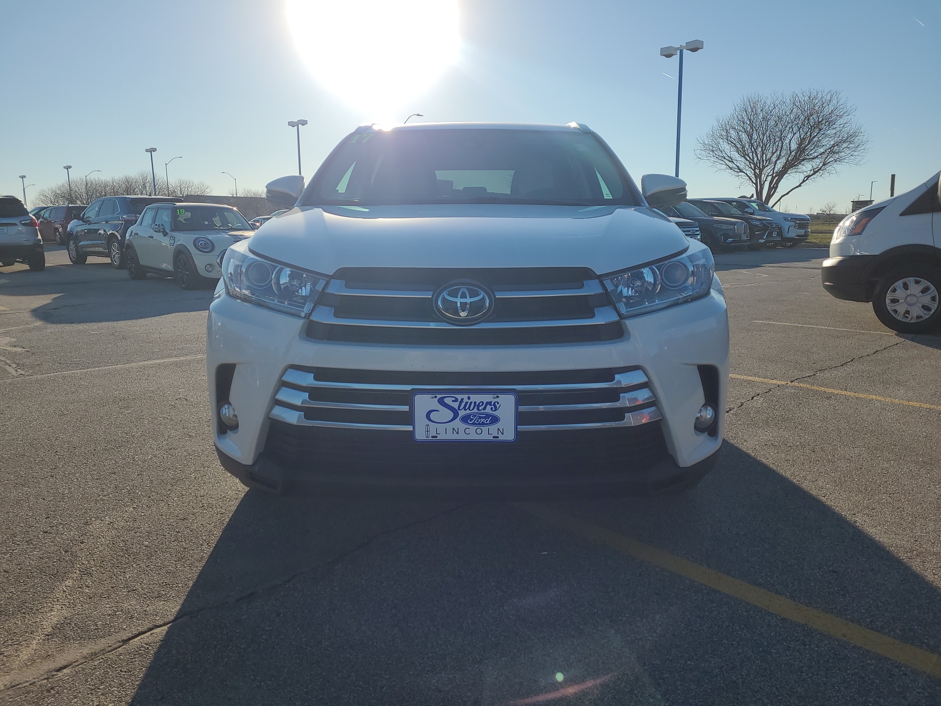 2017 Toyota Highlander Limited 9