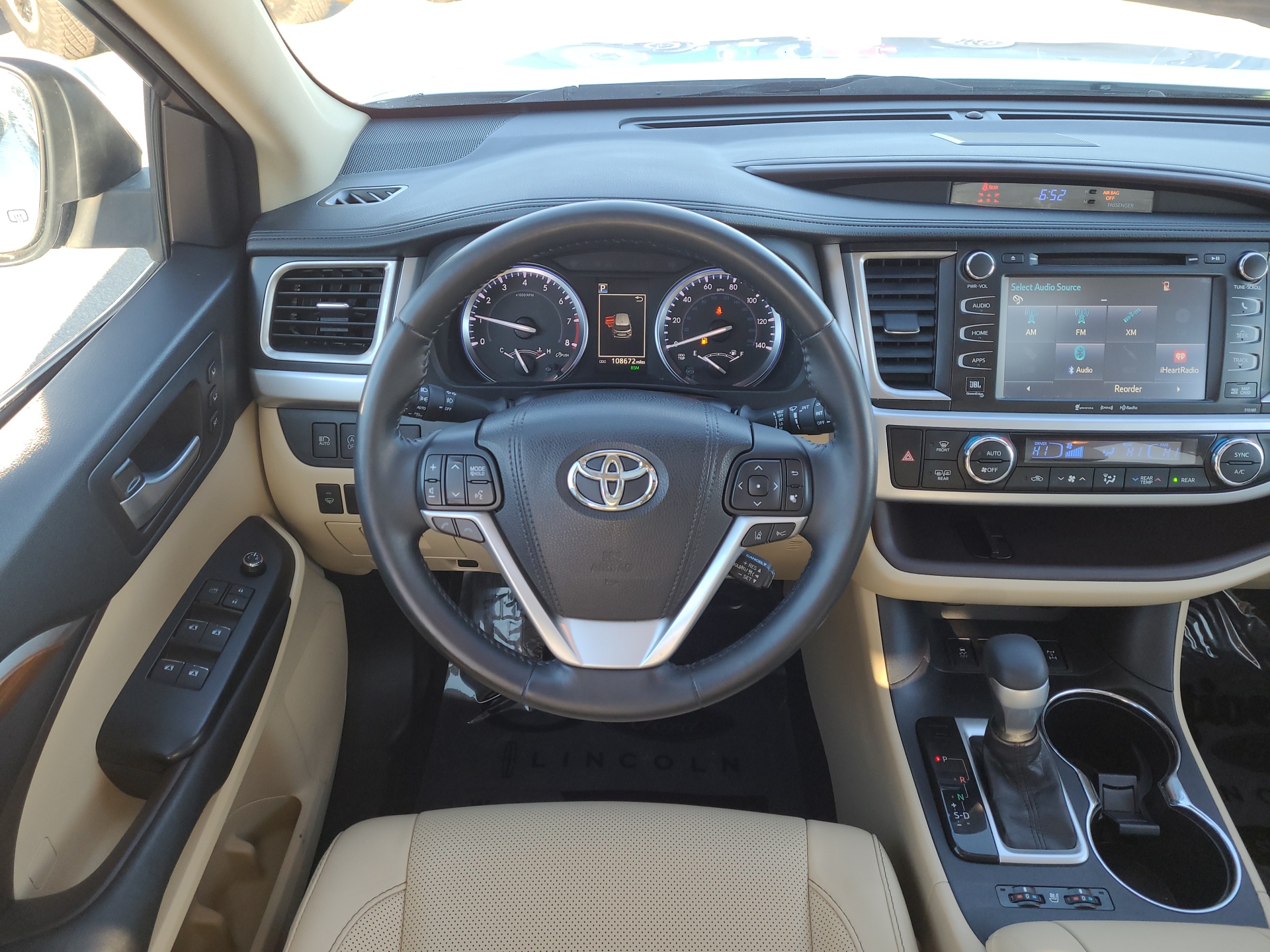 2017 Toyota Highlander Limited 19