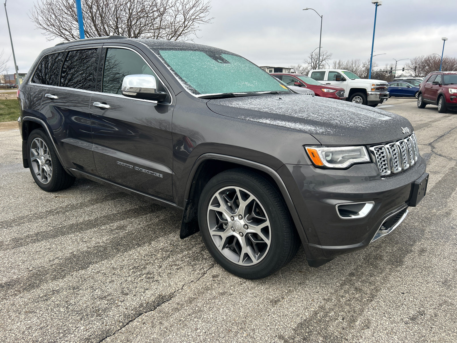 2020 Jeep Grand Cherokee Overland 3