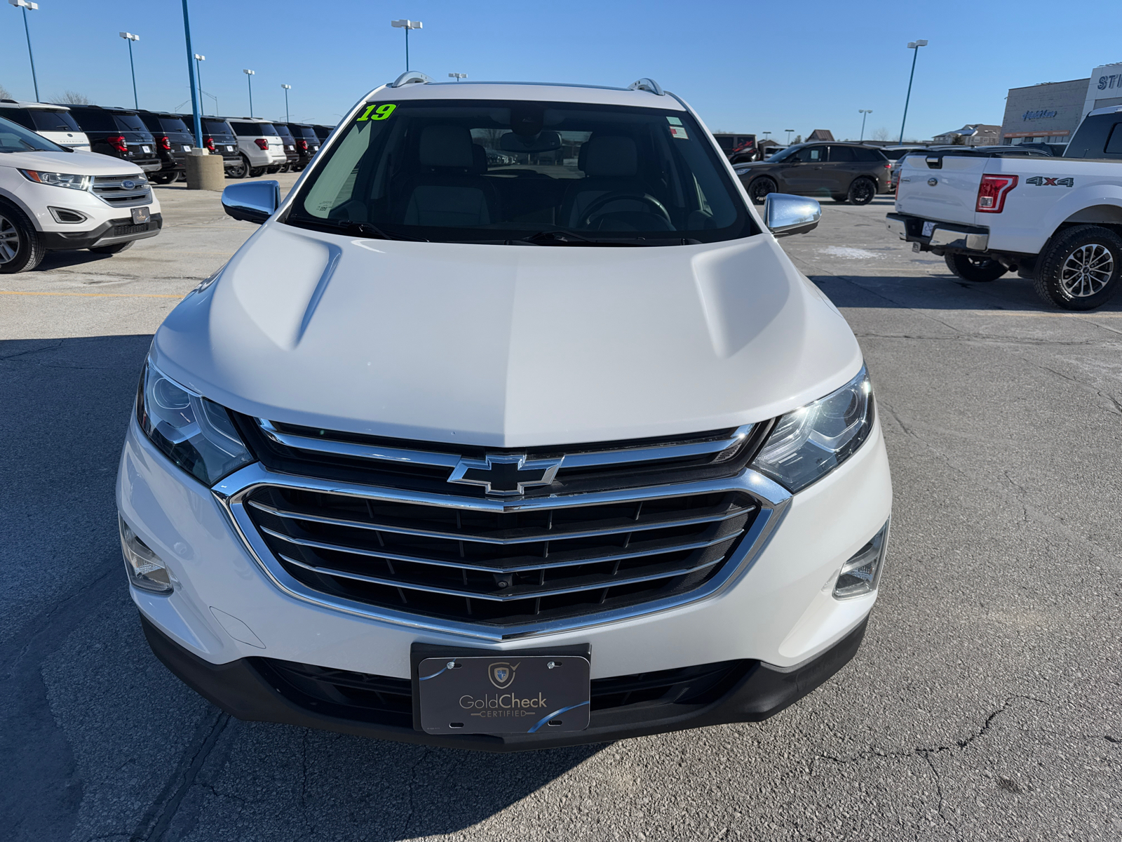 2019 Chevrolet Equinox Premier 8