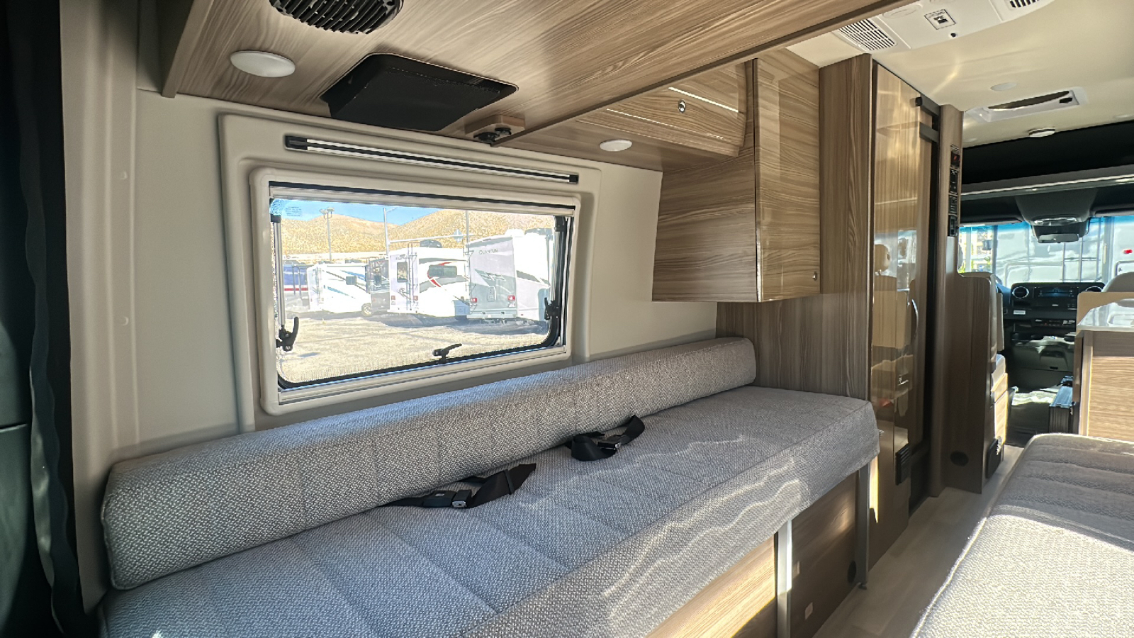 2020 WINNEBAGO BOLT 70BL 100