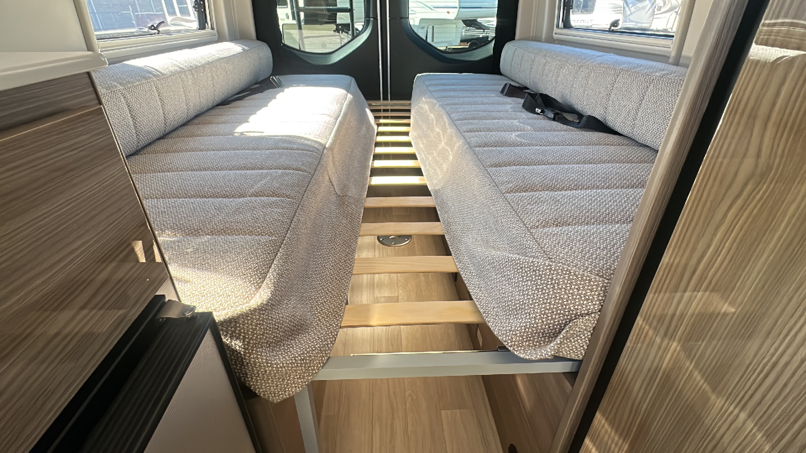 2020 WINNEBAGO BOLT 70BL 104