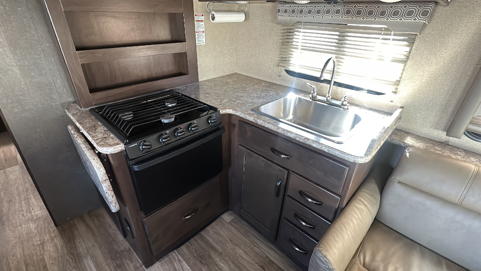 2018 THOR FOUR WINDS 30D 65