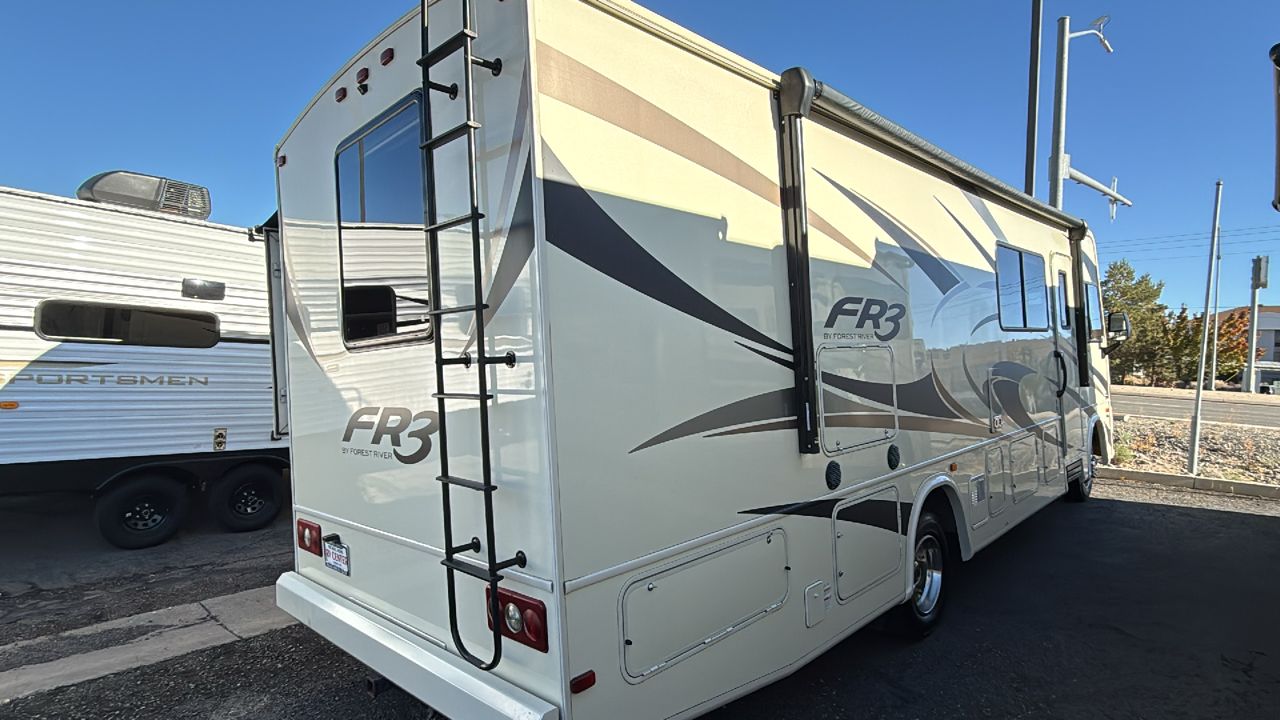 2018 FOREST RIVER FR3 29DS 2