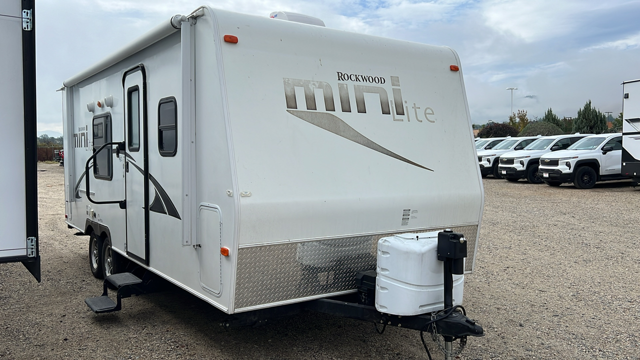 2014 ROCKWOOD MINI LITE 2304 1