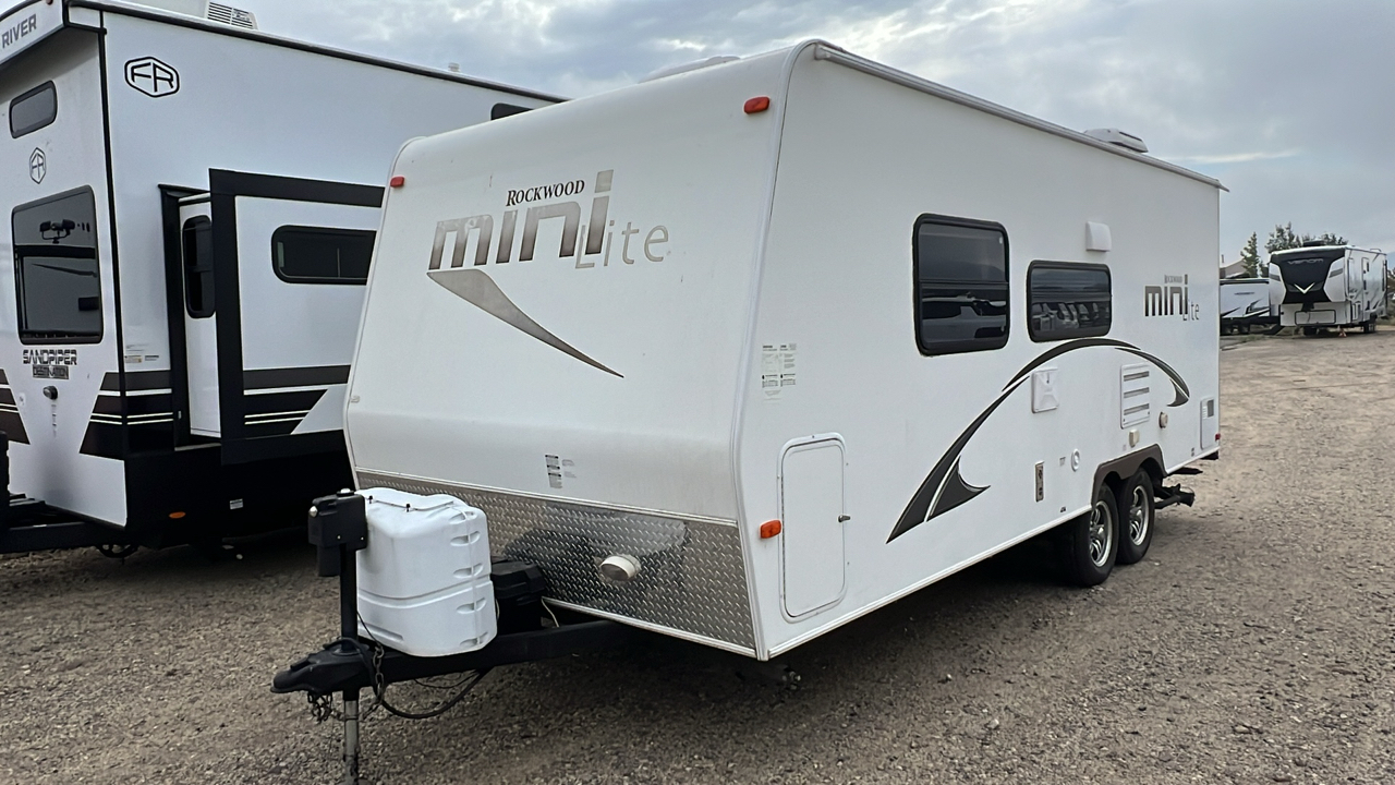 2014 ROCKWOOD MINI LITE 2304 6