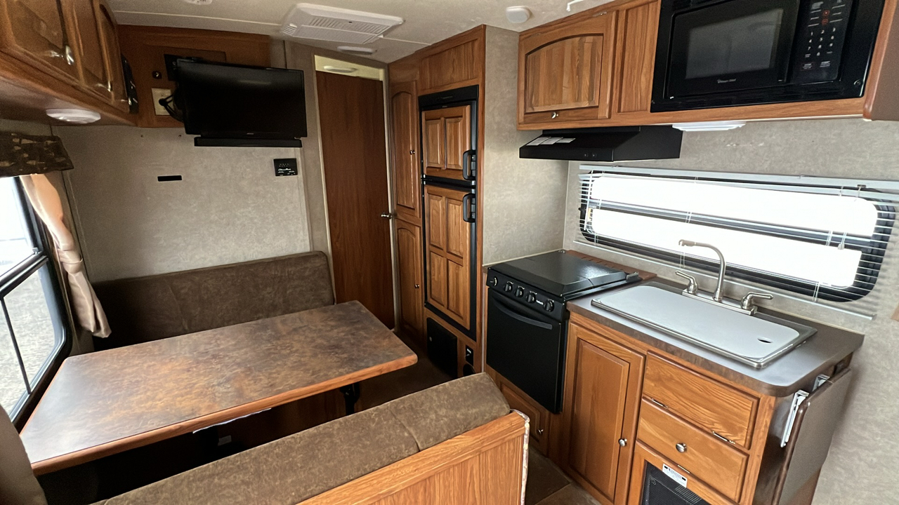 2014 ROCKWOOD MINI LITE 2304 41