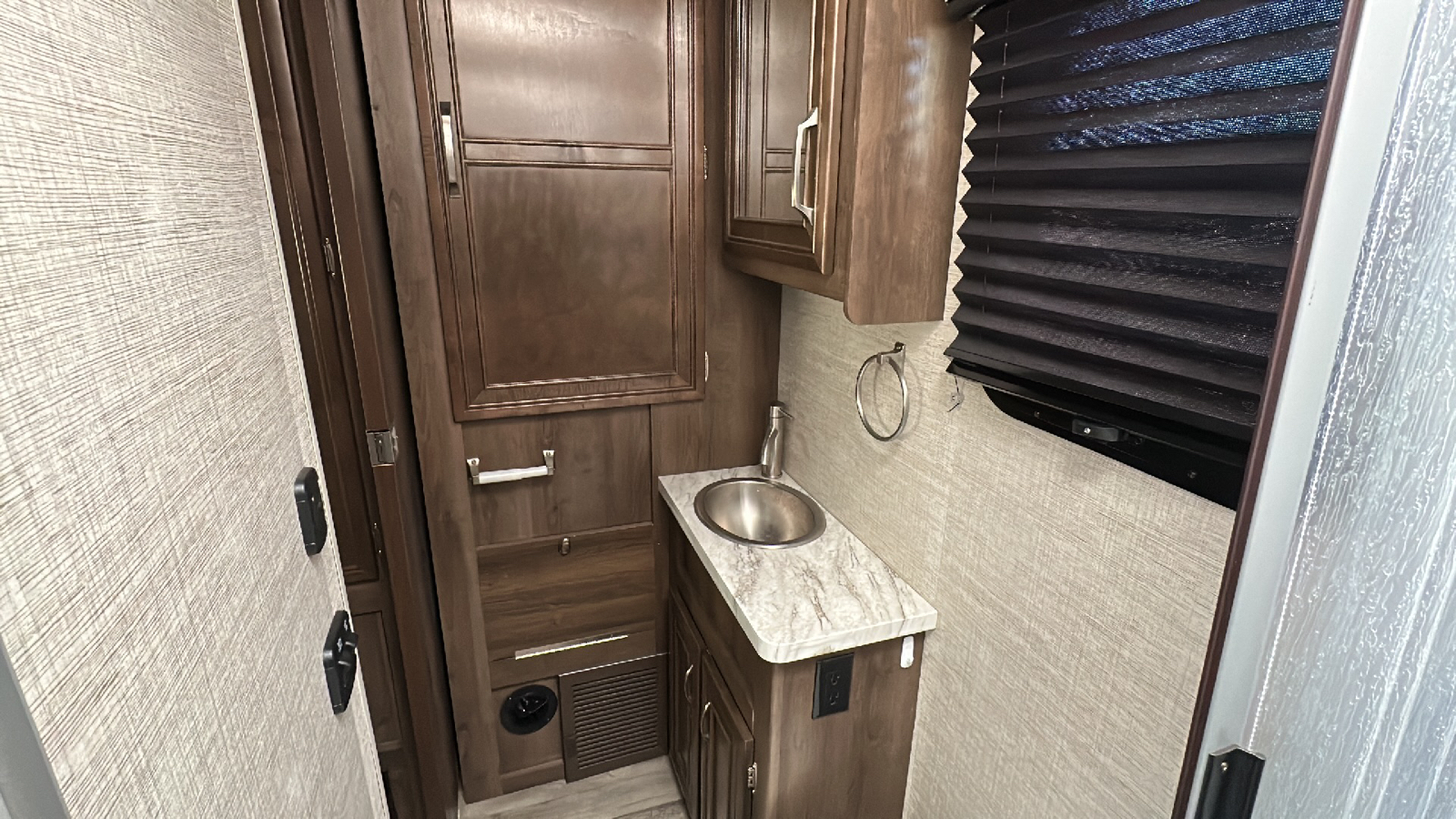 2022 JAYCO MELBOURNE 24R 58