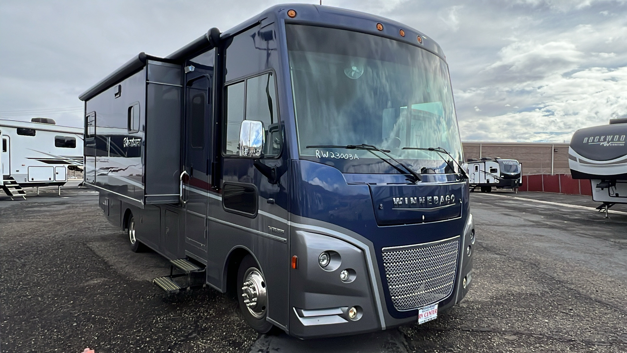 2022 WINNEBAGO ADVENTURER 27N 1