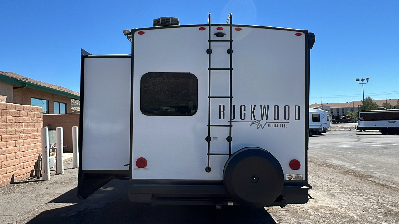 2024 ROCKWOOD ULTRA LITE 2616BH 4