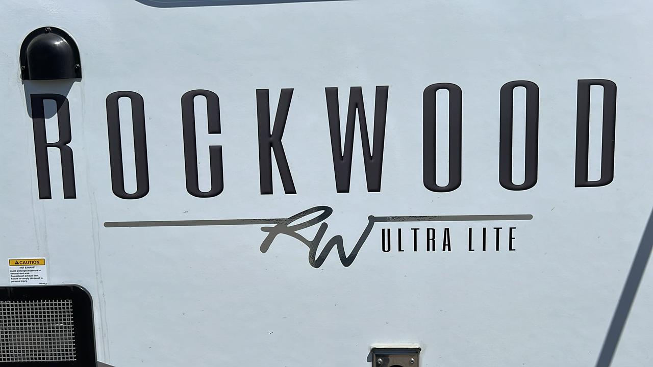 2024 ROCKWOOD ULTRA LITE 2616BH 13