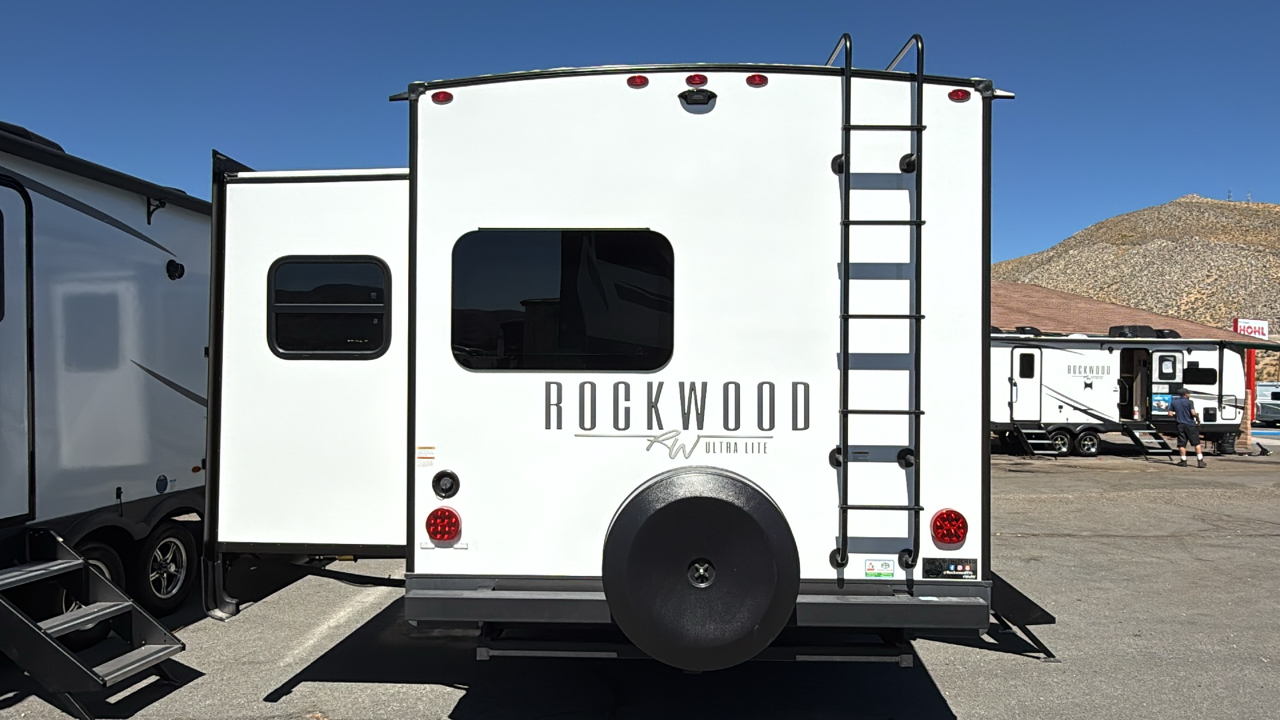 2025 ROCKWOOD ULTRA LITE 2619FK 4