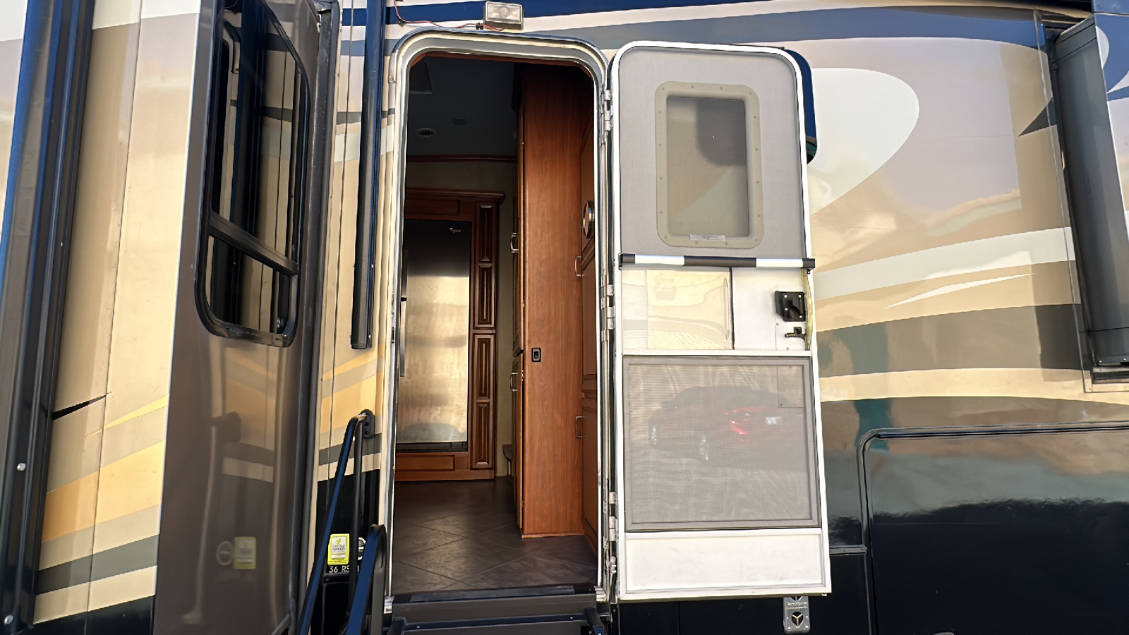 2014 DRV LUXURY SUITES MOBILE SUITES 36RSSB3 17