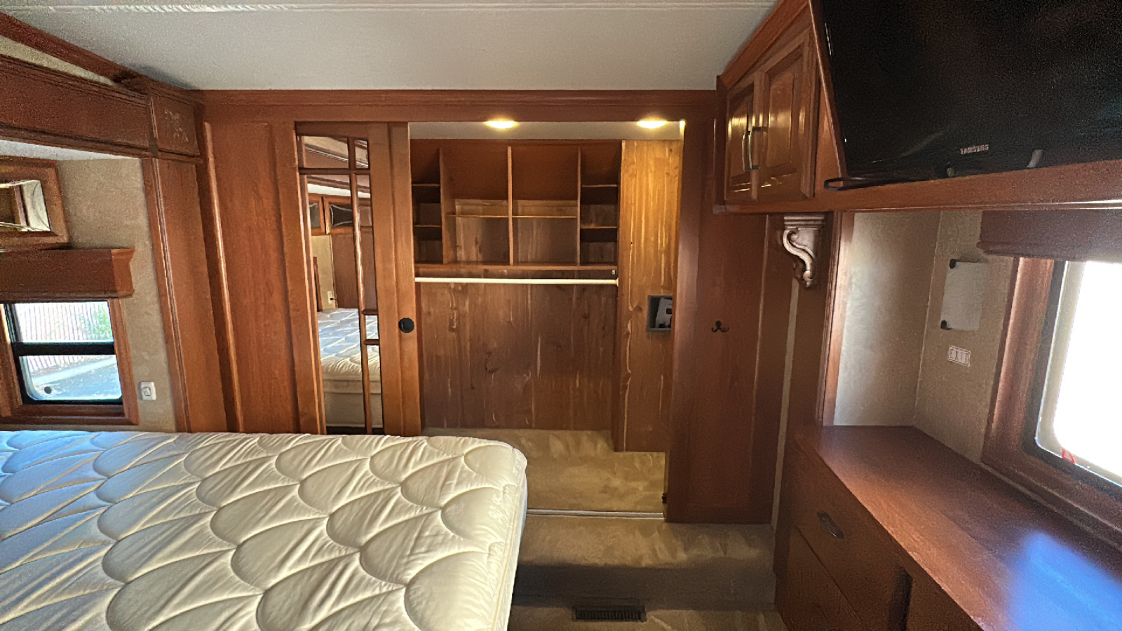 2014 DRV LUXURY SUITES MOBILE SUITES 36RSSB3 49