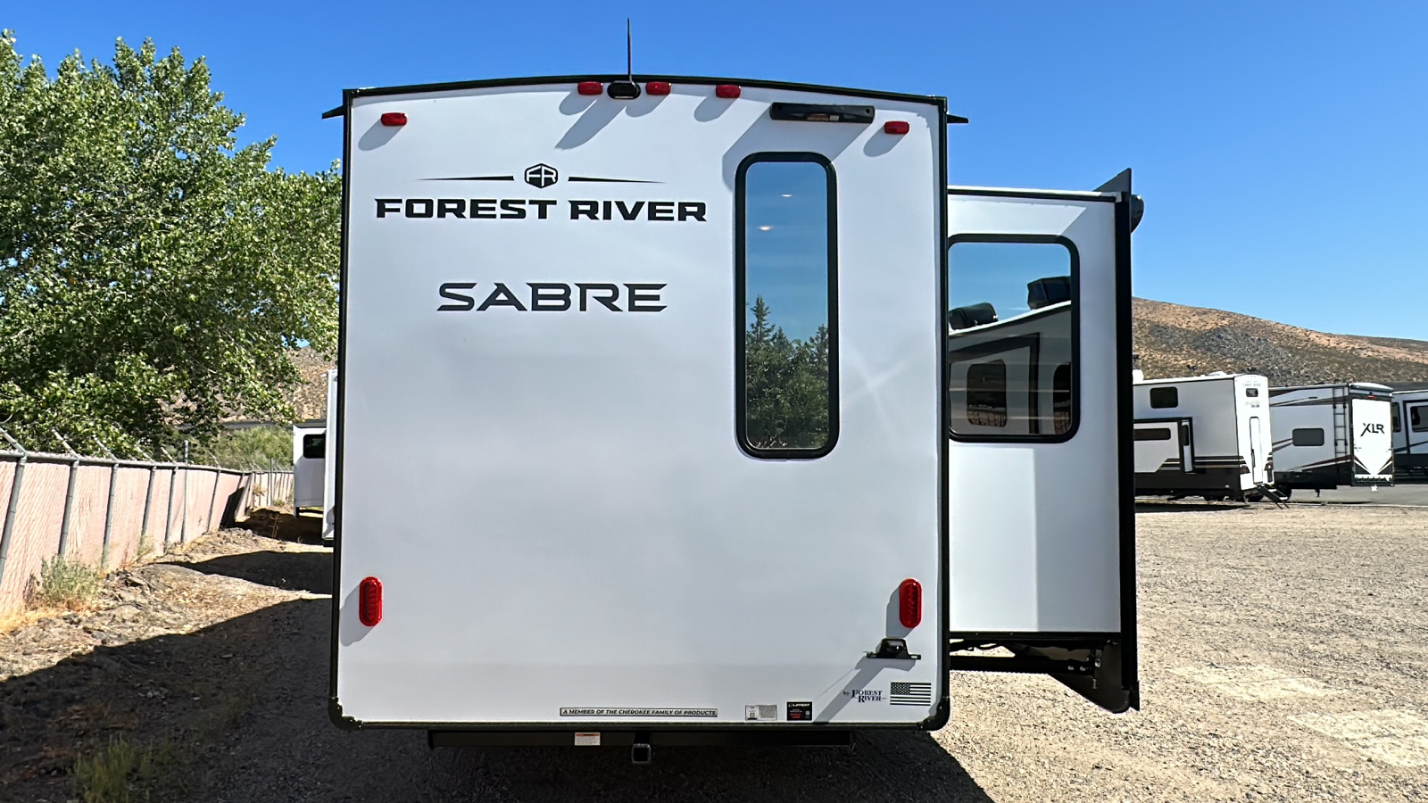 2025 FOREST RIVER SABRE 26BBR 4