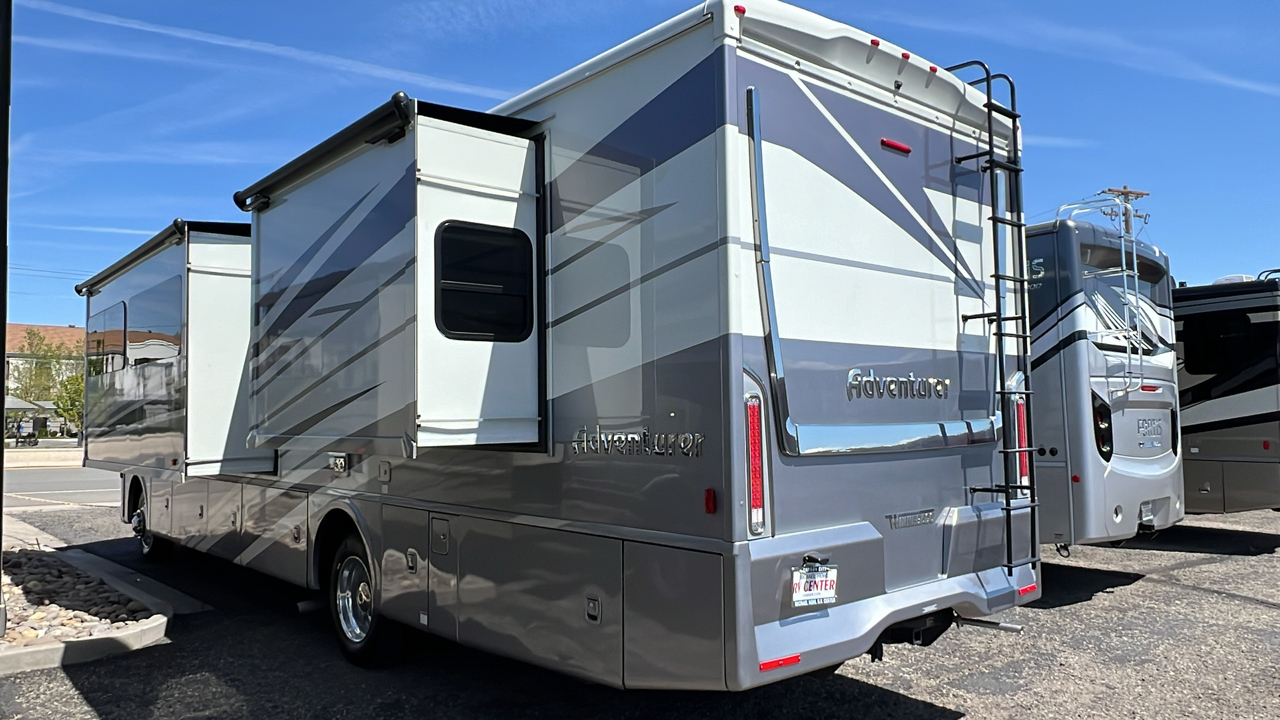 2025 WINNEBAGO ADVENTURER 36Z 4