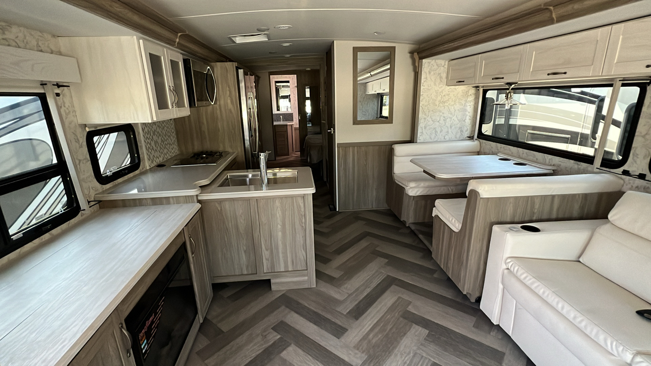 2025 WINNEBAGO ADVENTURER 36Z 63