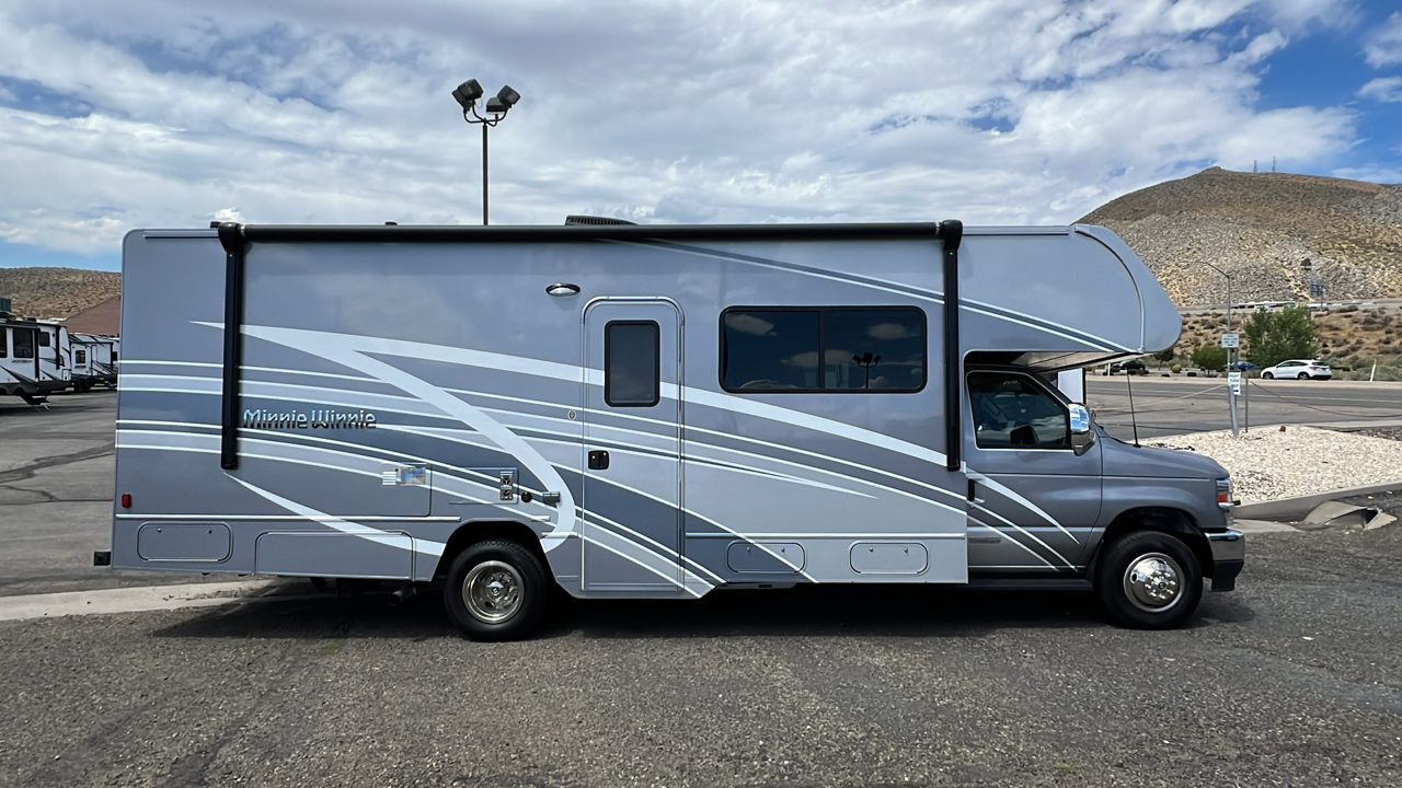 2025 WINNEBAGO MINNIE WINNIE 326T 2