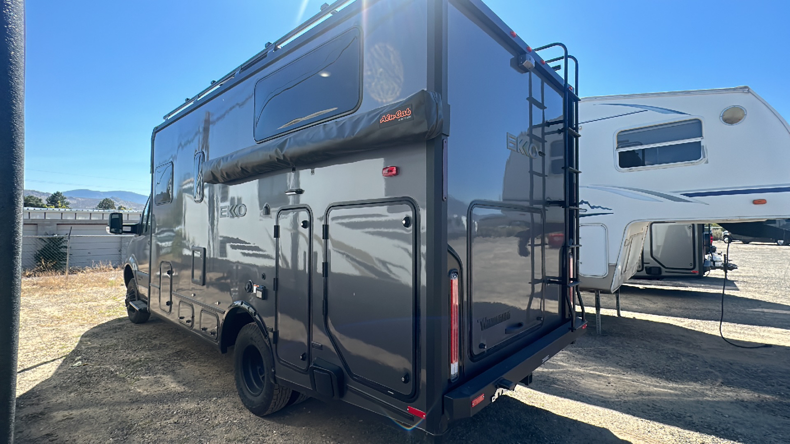 2025 WINNEBAGO EKKO 623B 4