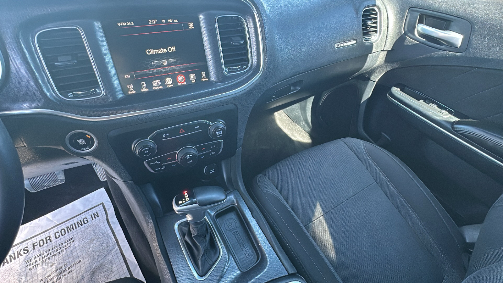 2015 Dodge Charger SXT 22
