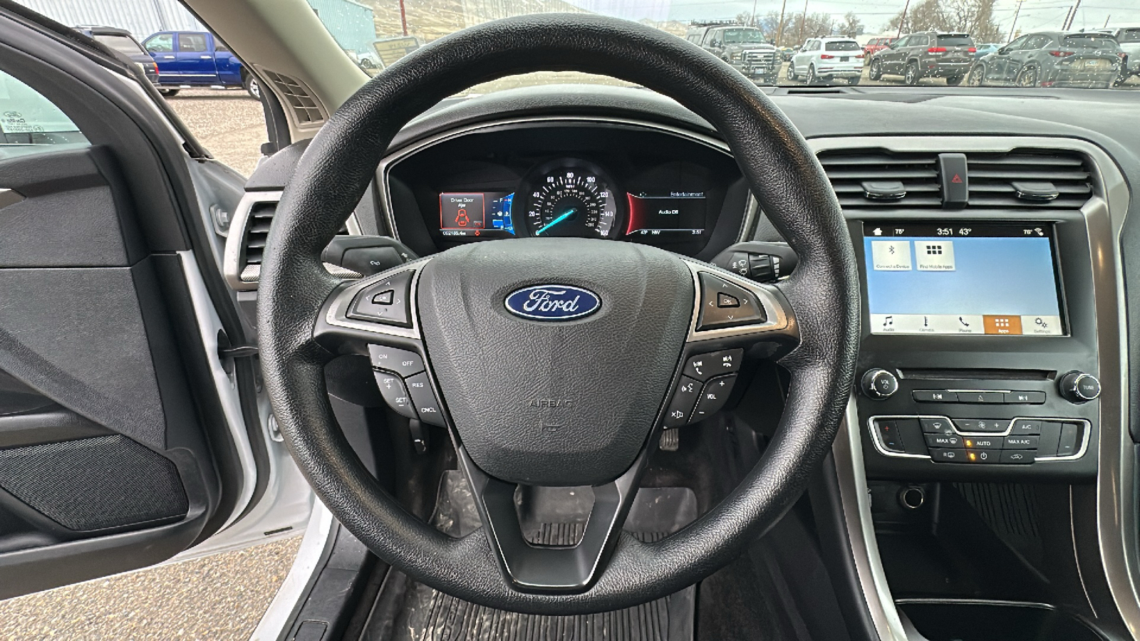 2018 Ford Fusion SE 21