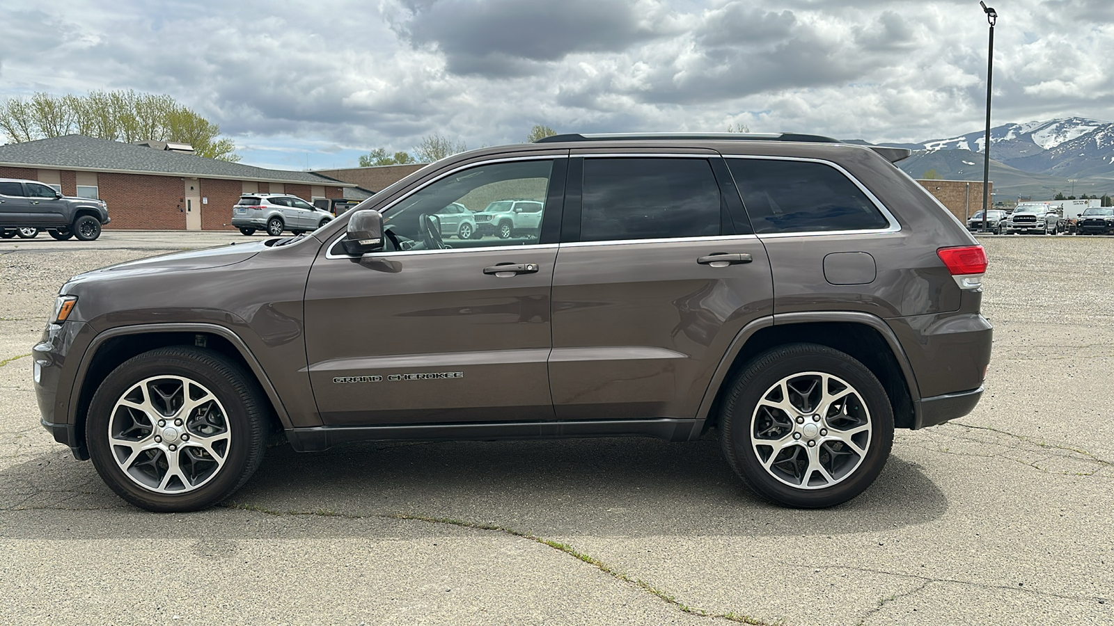 2018 Jeep Grand Cherokee Sterling Edition 6